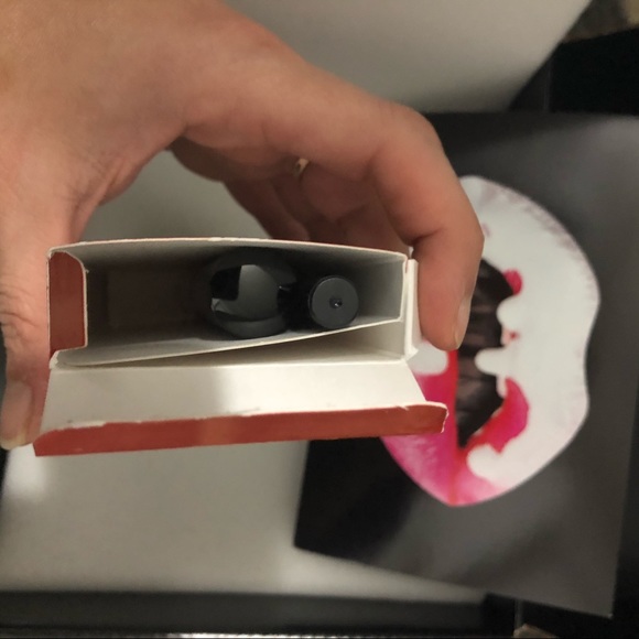 🆕 Kylie Cosmetics 22 lipsticks kit - Picture 2 of 5